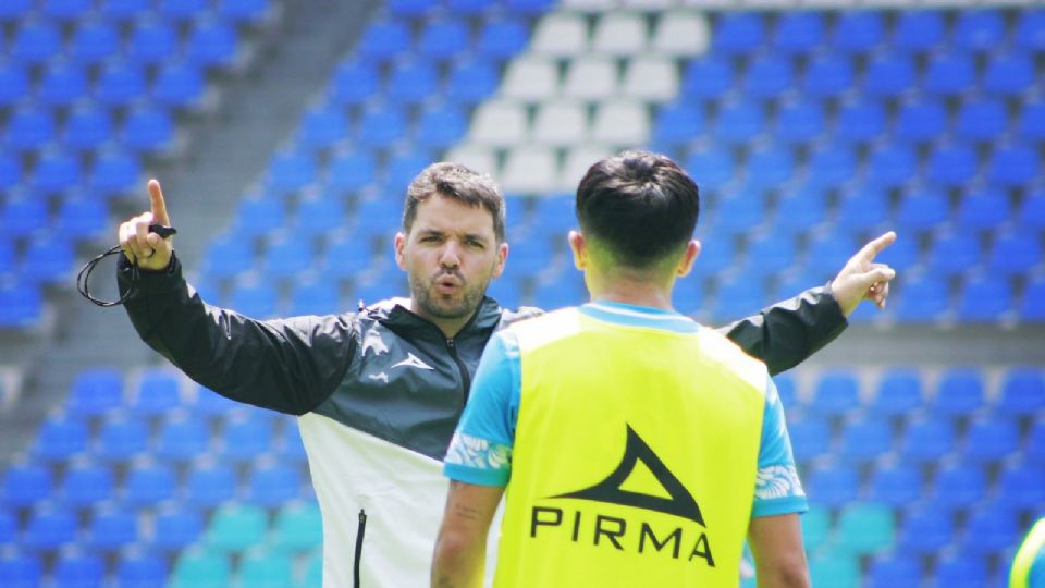 Nicolás Larcamón deja al Puebla y suena para sustituir al 'Piojo' Herrera en Tigres