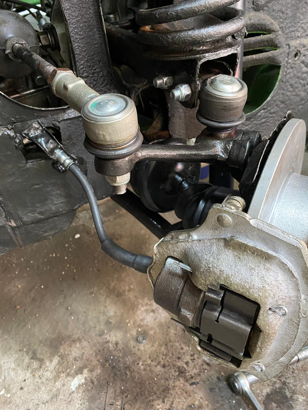 7994BCB6-011F-4006-A32F-968CD804ADEB