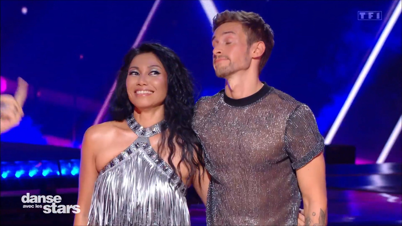 2022-09-09_21_10_TF1_Danse-avec-les-stars.mp4_snapshot_31.29.200