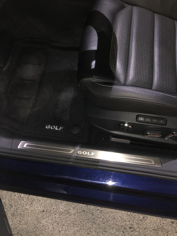 72B40A60-2D39-4D6A-B9C4-9254305A8A23