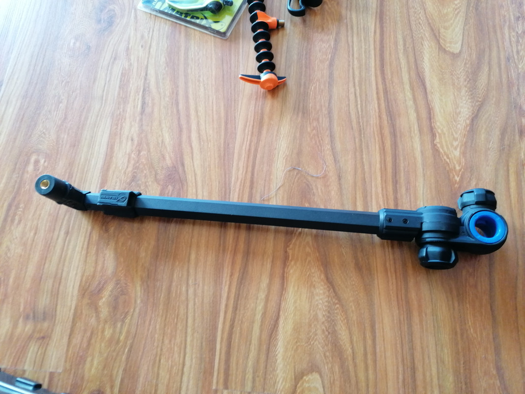 1. matrix 3D-R FEEDER ARM LONG