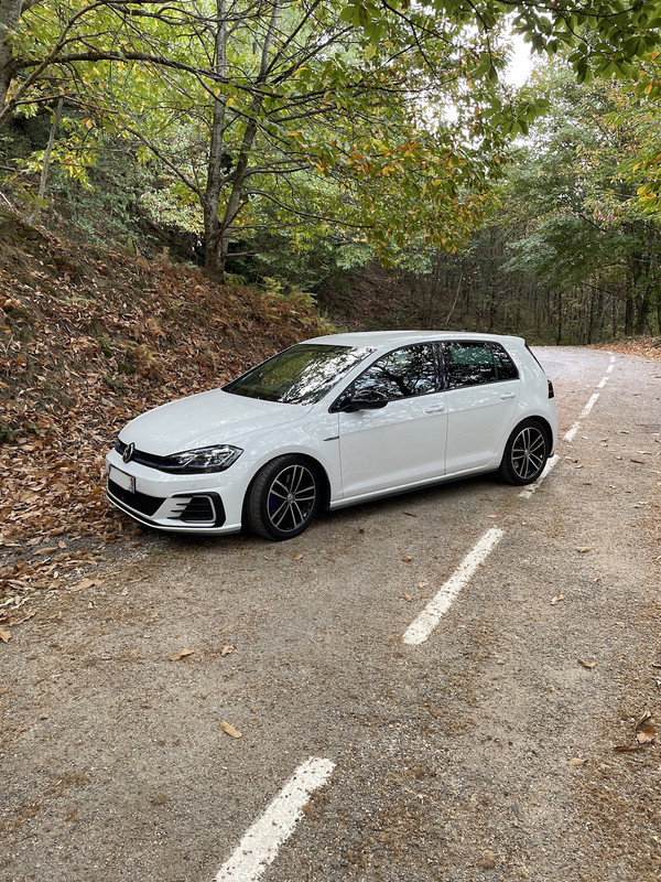 1F41B50E-4E5D-4B0F-8BD5-5BAB51E2EFCB