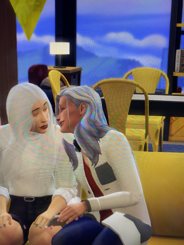 7629B463-8905-4740-81E4-476510EB031C