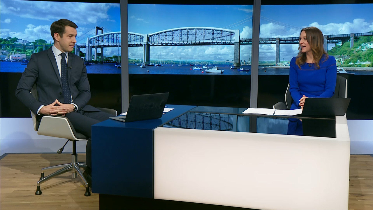 05.18 - 18.00.00 - ITV News London. The latest news in London and the....ts_snapshot_25.03.078