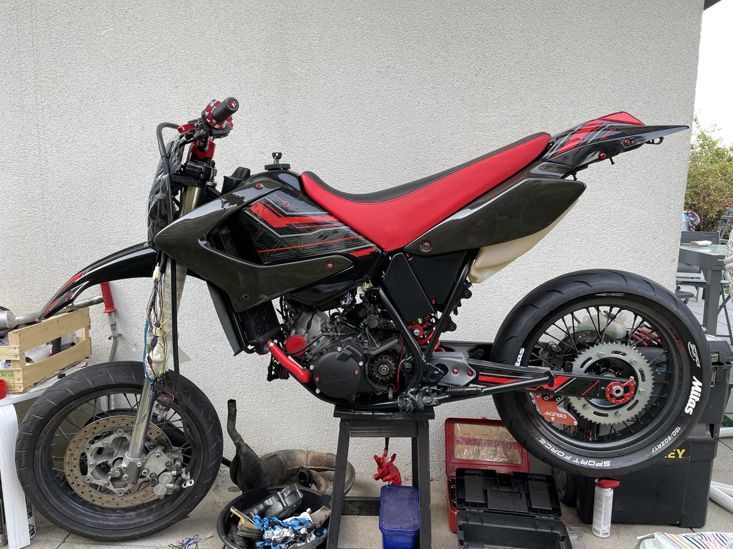 764E96C8-A60B-4F36-8887-9673EA171BB7