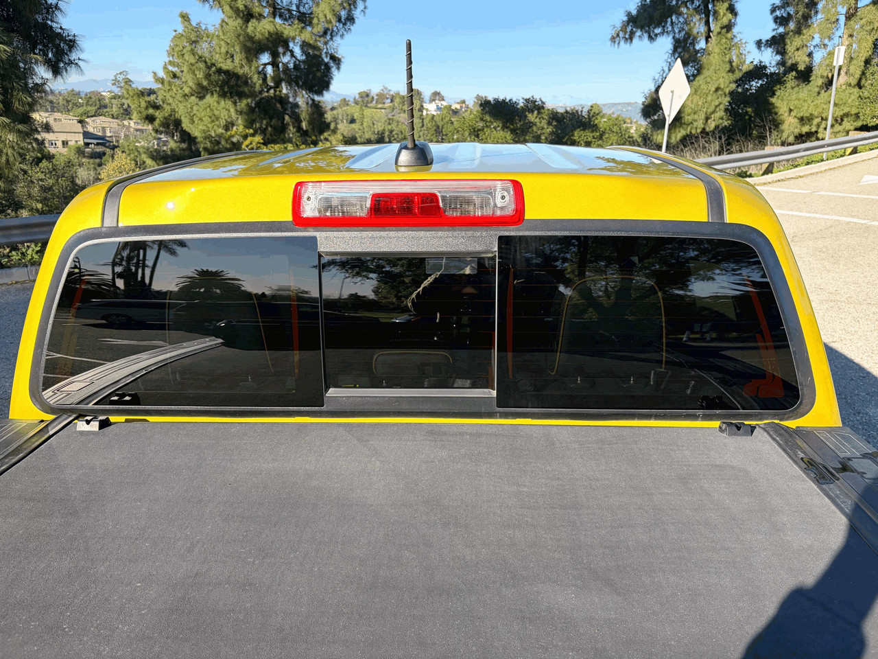 Vehicle thumbnail 5