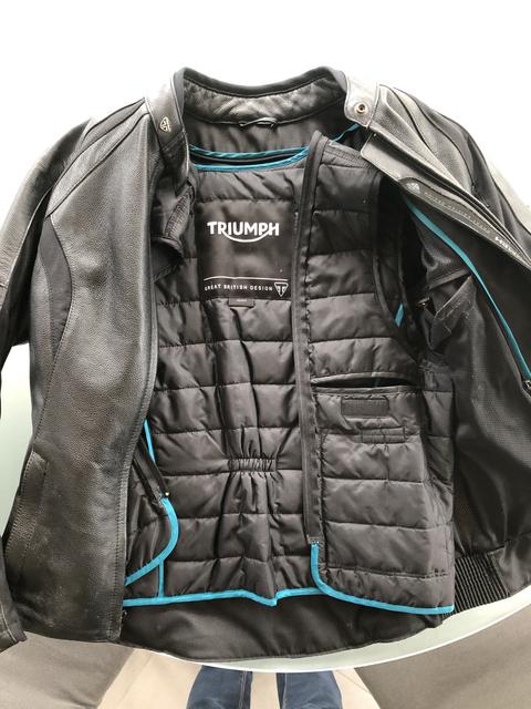 EBA8C729-1777-4D6C-83D3-181BFE319DDB