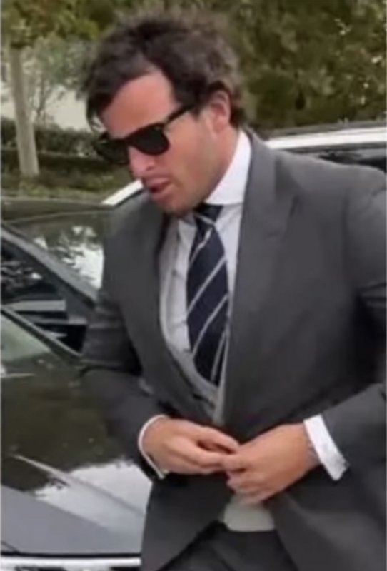 E577C06F-76C7-4358-AA2E-62133878E5AD