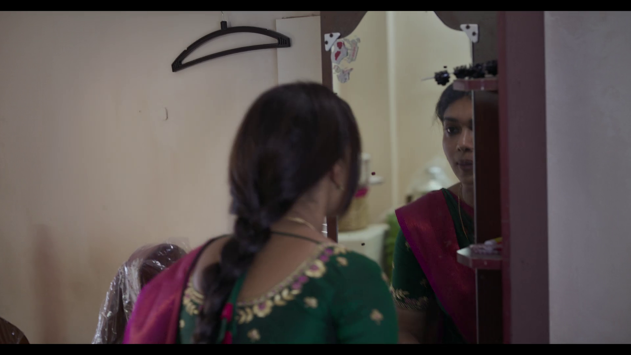 vlcsnap-2025-04-24-21h12m21s303