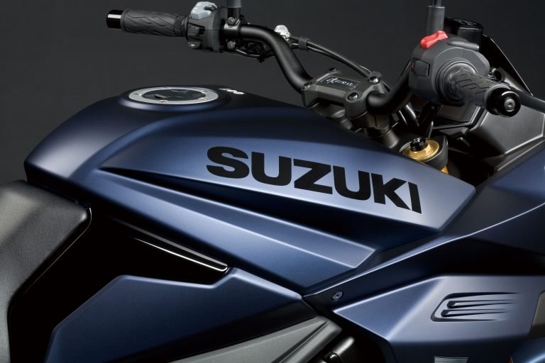 Мотоцикл Suzuki Katana 2022 стал мощней