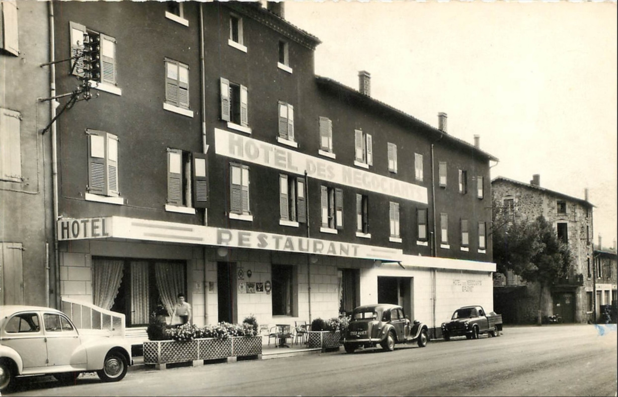 Hôtel des négociants2