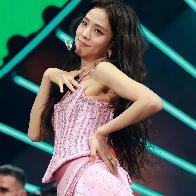 Jisoo di Coachella 2023 pekan kedua

