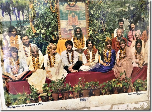 Beatles-Maharishi.jpg