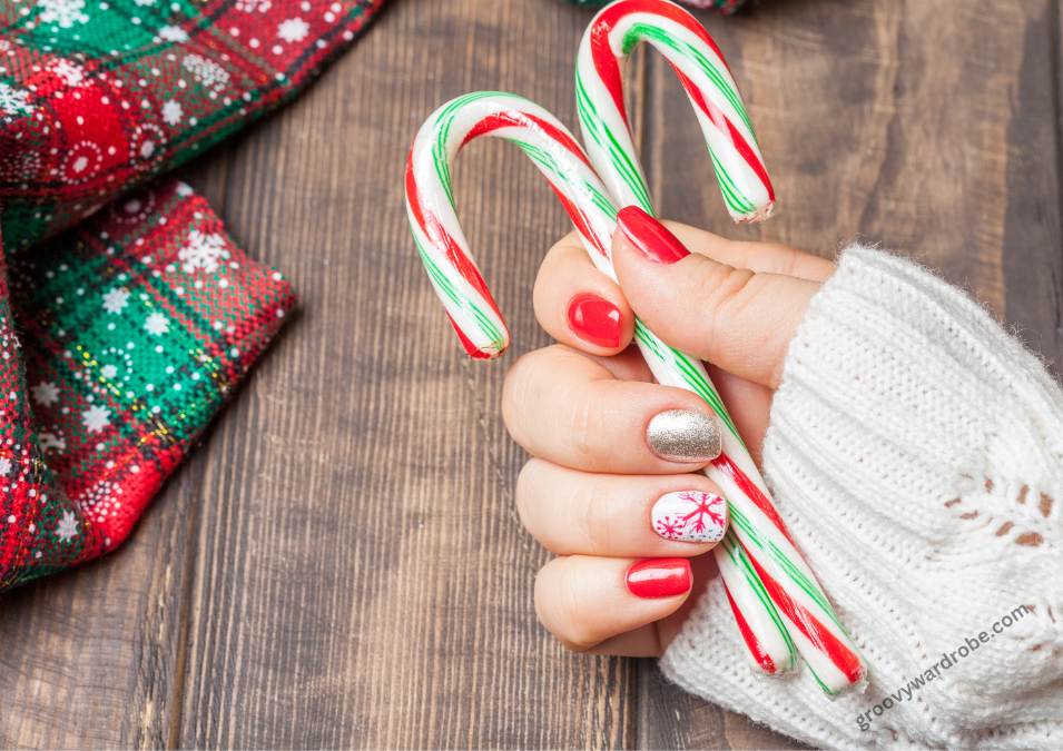  Ideas for Christmas Nail Art 