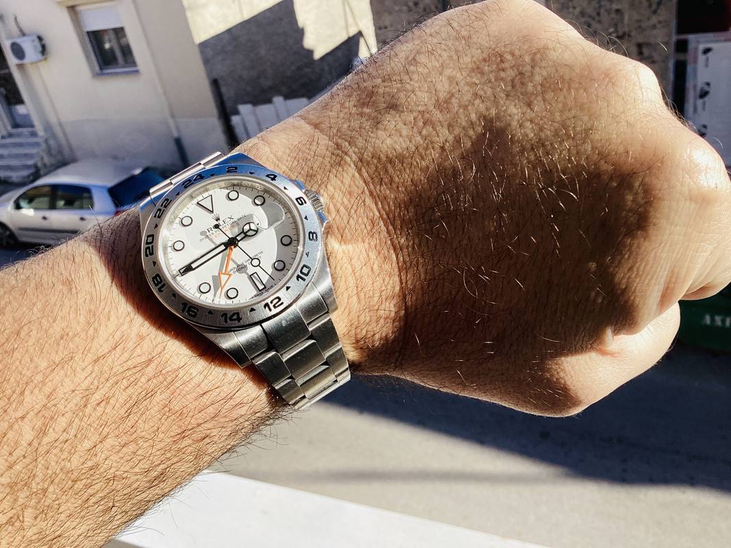 2F120502-3195-48DE-9012-C8AB8F99990F