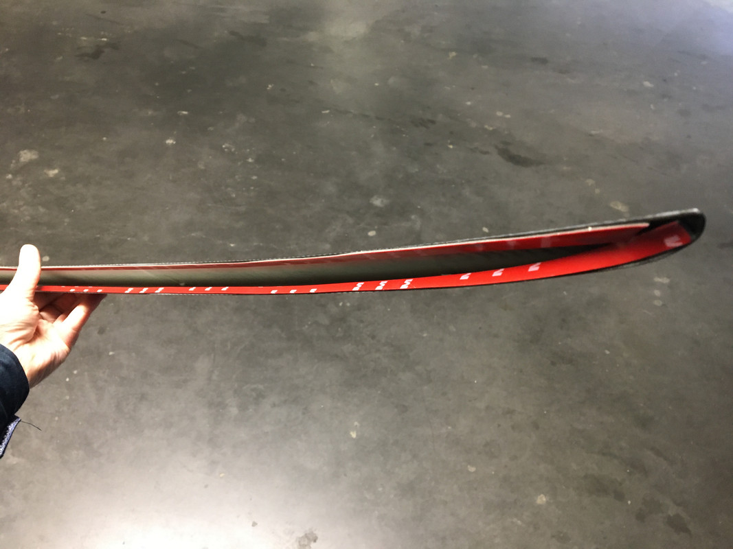 Spoiler Carbon Tesla Model 3-8