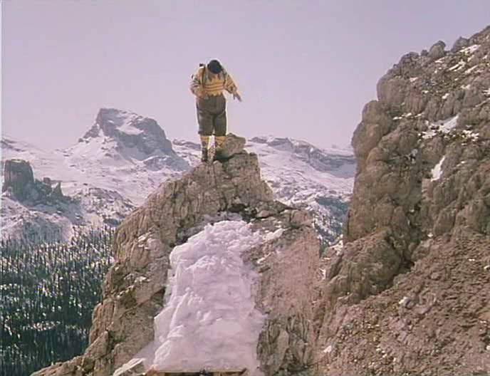 Fantozzi-in-paradiso-1993-DVDRip-3.png