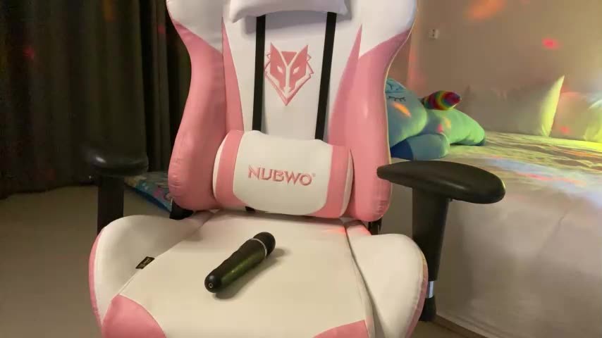 Lexithai Chaturbate Apr 22 2021 17-23-18