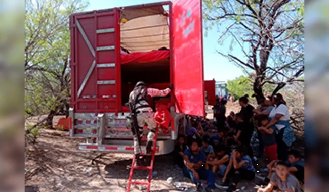 Migrantes abandonados son rescatados por personal del INM y la GN