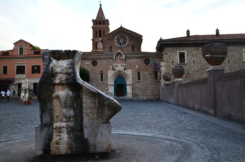 TIVOLI-14 Y 15-9-2023 - Italia y sus pueblos-2018/2019/2023 (176)