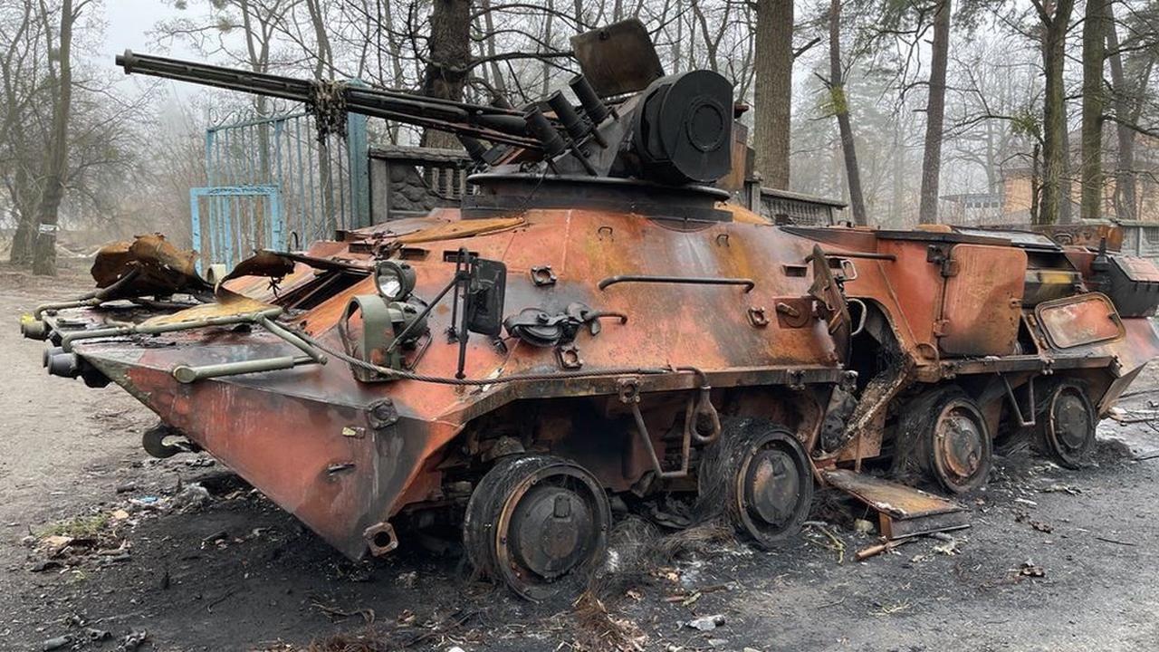 ms-ukri-BTR-3-E-Irpeny-Kijev-obl-0330-id30807-03.jpg