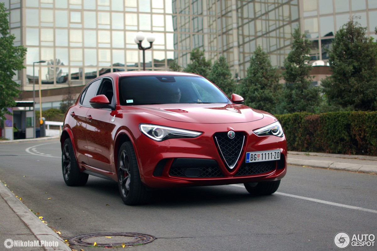 alfa-romeo-stelvio-quadrifoglio-c760116062018195602_1