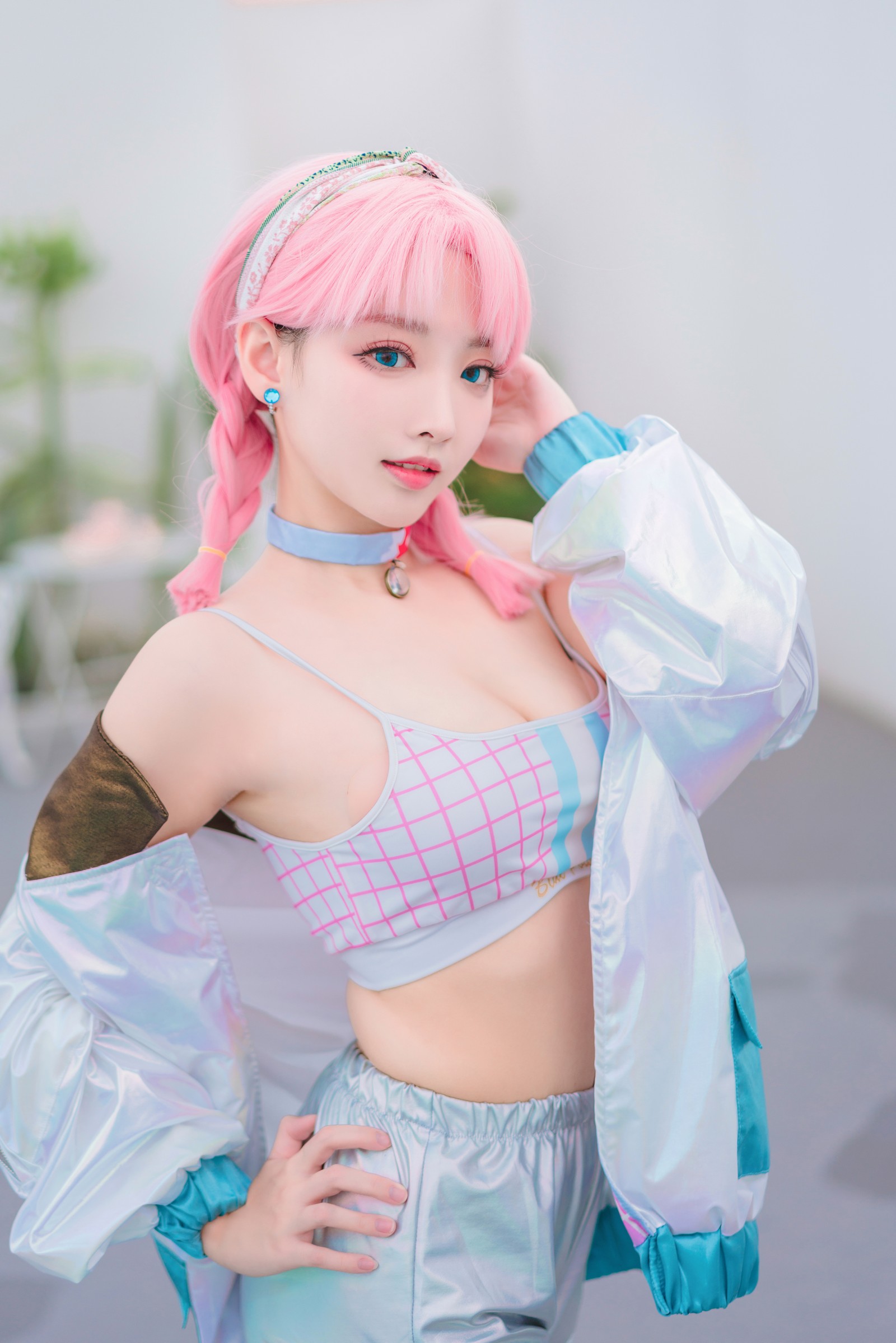 宮本桜 蓝毒 Cosplay 写真集｜明日方舟干员 高清摄影（16P｜322MB）插图