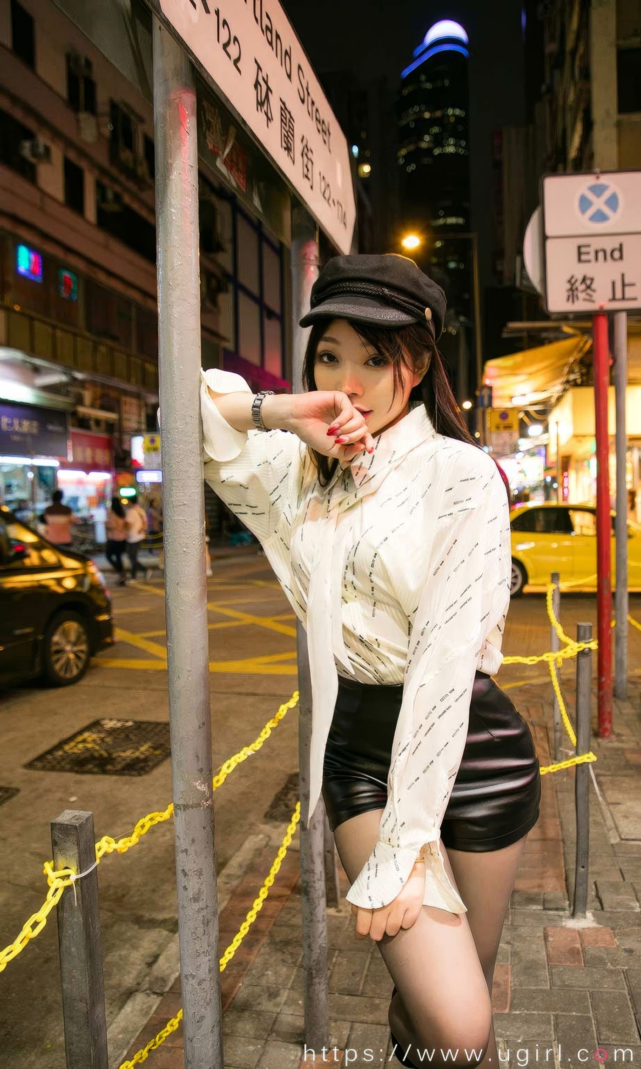 芝芝booty 你出现的街角图集，都市女孩的潮流穿搭公式插图