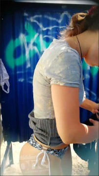 [Image: Voyeur49215113841.jpg]