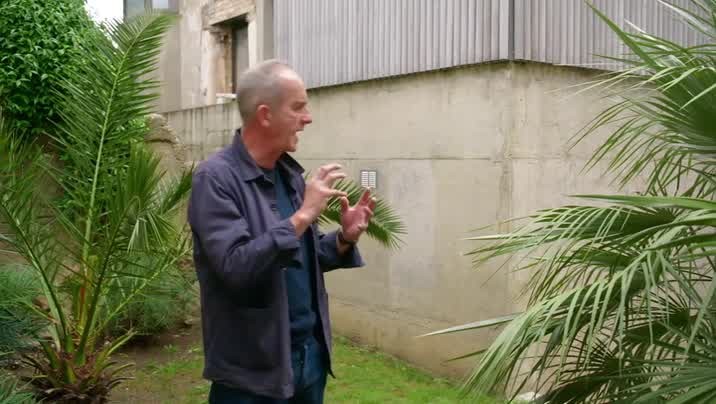 [Image: 8jydxi65l0vw.jpg]