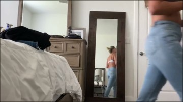 [Image: Voyeur10805141813.jpg]