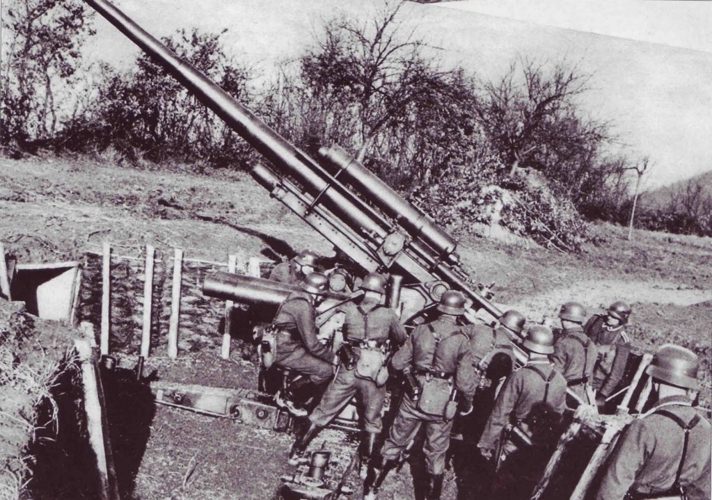 Un Flak 88 preparado para el combate Un Flak 88 preparado para el combate