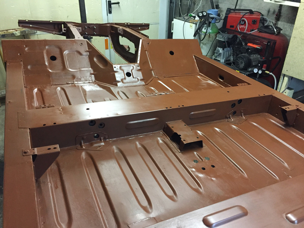 Restauration 4L (706)