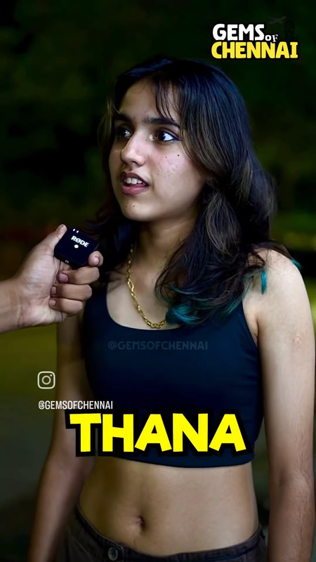 [Image: tamil-girl-open-navel-in-black-shirt-mp4...11-840.jpg]