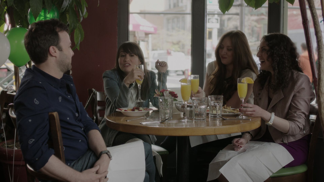 Girls (2012) - S04E01 - Iowa (1080p BluRay x265 Silence)-3