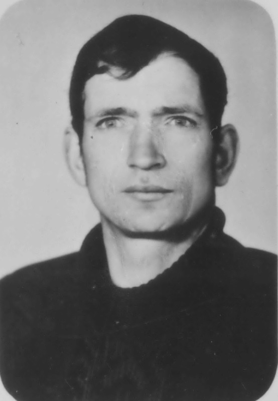 Титов Дмитрий Илларионович — учитель тракторного дела