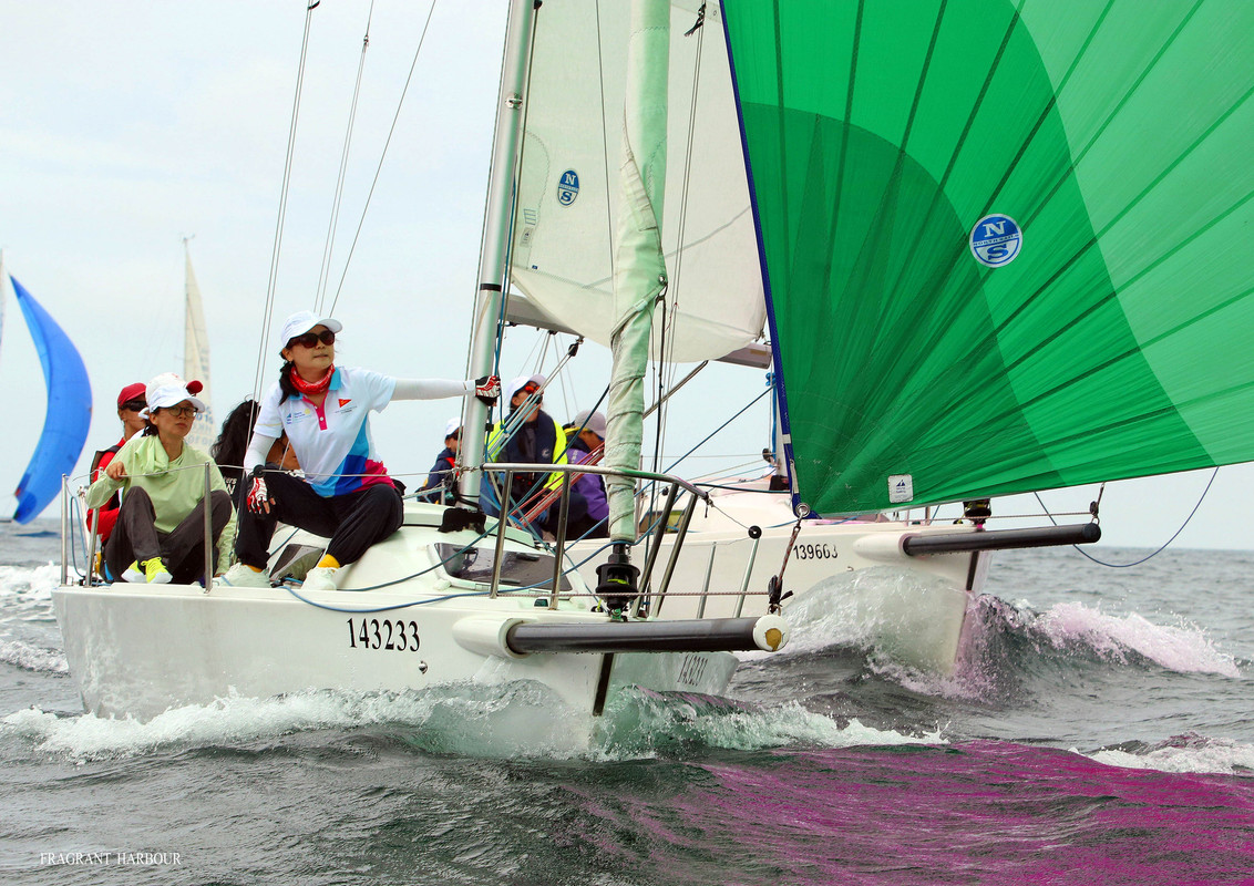Fierce competition between the J80s (Women's Sailing Festival 2024)