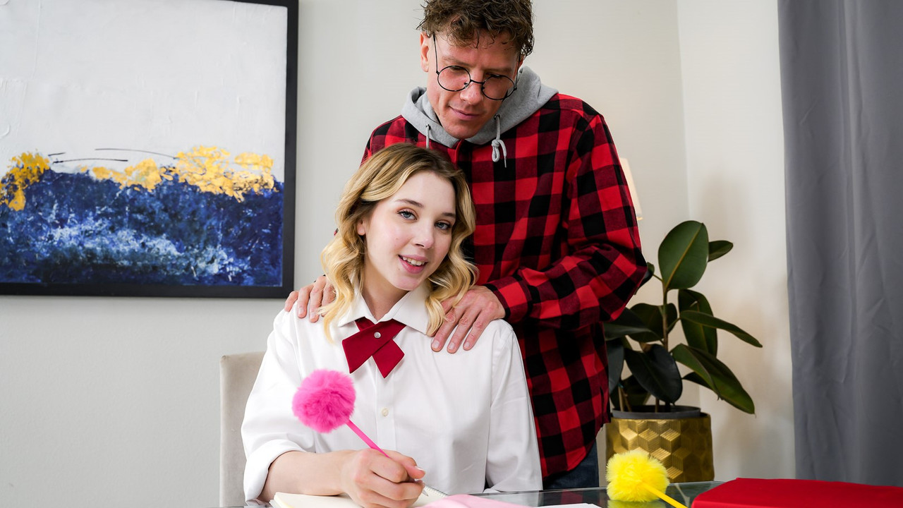 FreeUseFantasy 25 06 29 Sophia Sterling Help Me Study and Ill Be Your Freeuse Slut