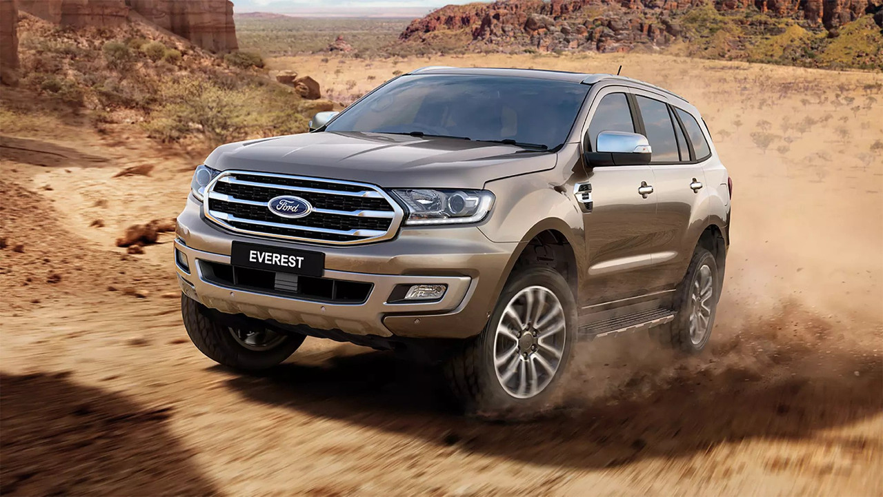 2016 Ford Everest (1)