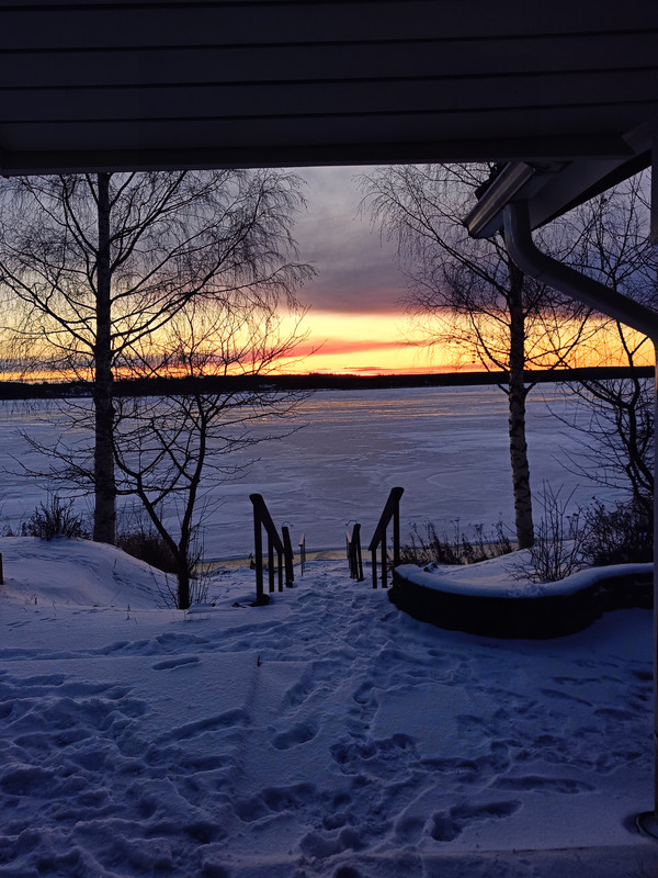 Día 5. Amanecer en el lago y atardecer en Ounasvaara – Viaje a Laponia con niñas - Viaje a Laponia con niñas - Finlandia 8 días (4)