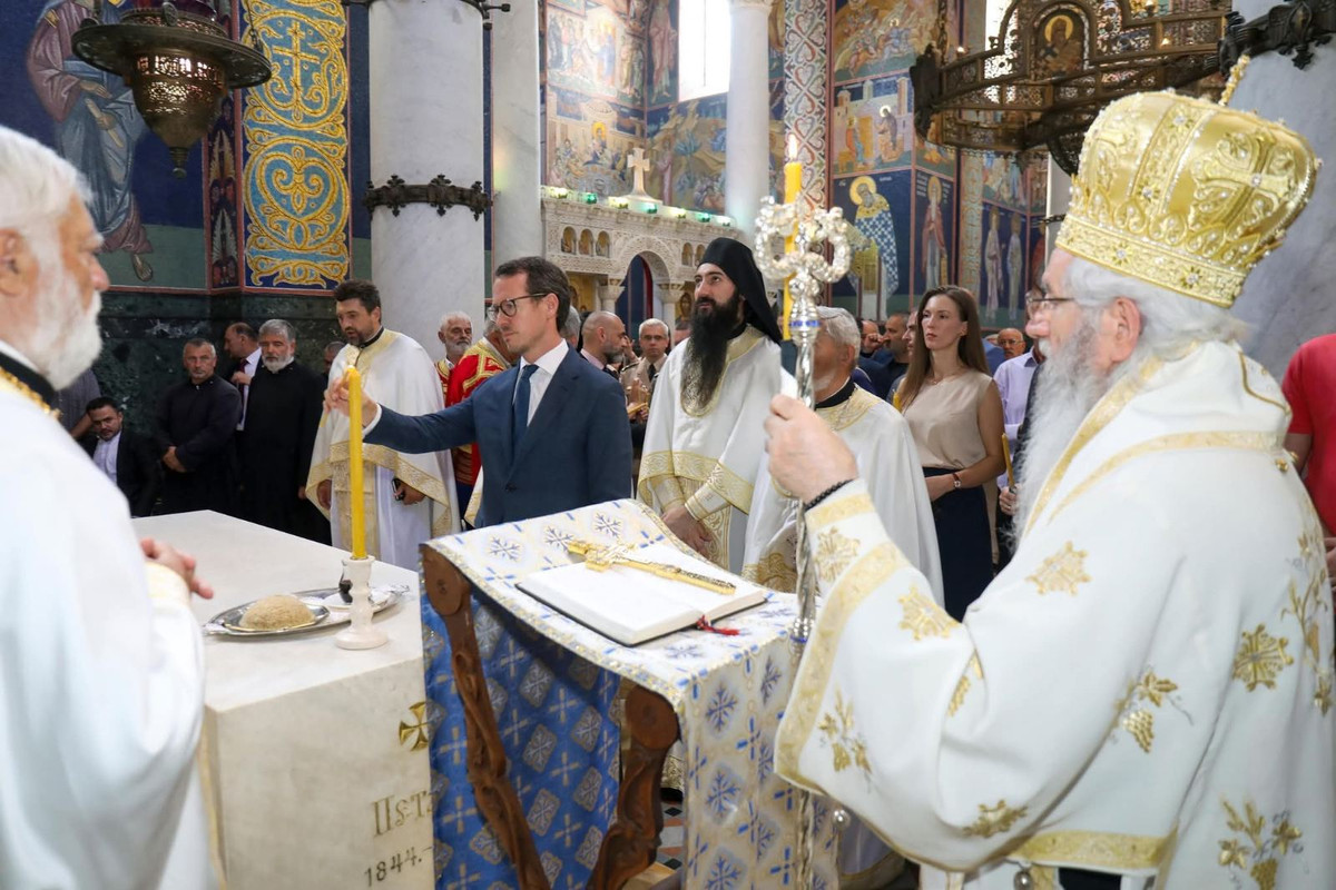 [Слика: IMG-55deb5849d852b192016dfcfa4e59054-V.jpg]