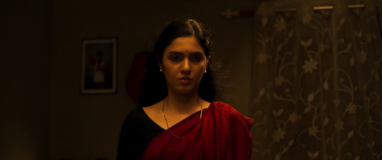 Thayyal Machine 2024 WebRip [Tamil + Malayalam] 480p 720p ESub Screenshot