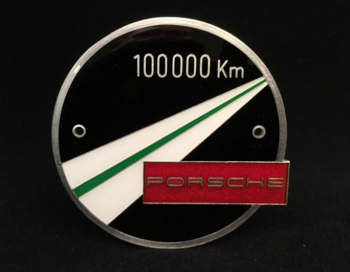 100-000-Km-Road-Logo.png