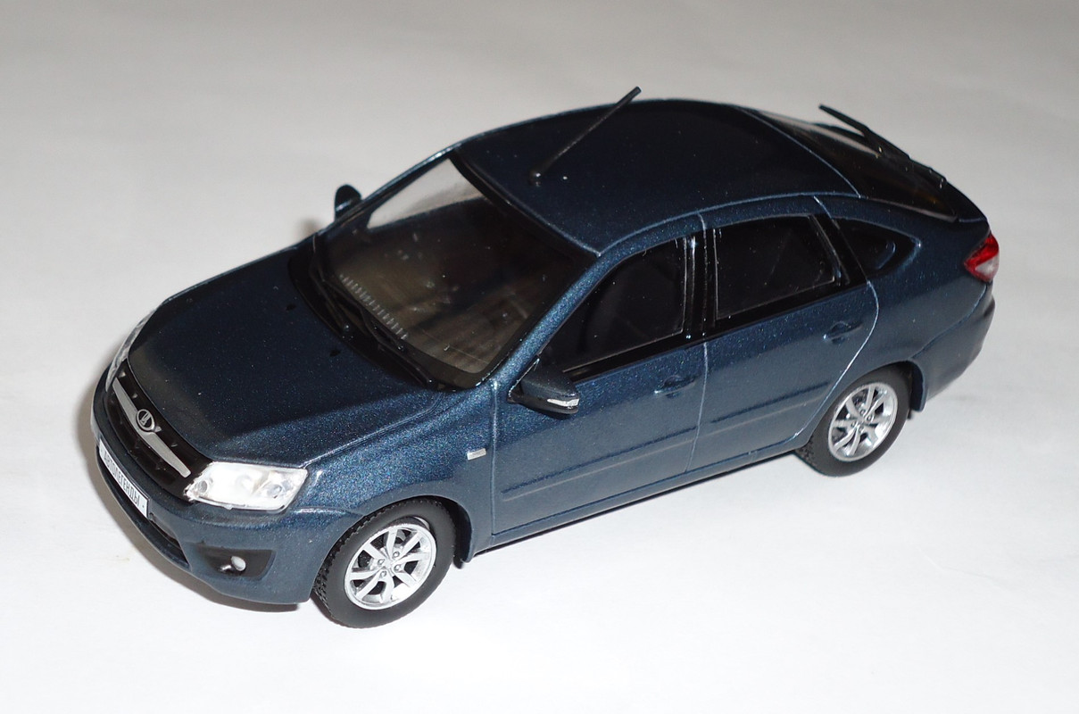 Lada-Granta Liftback