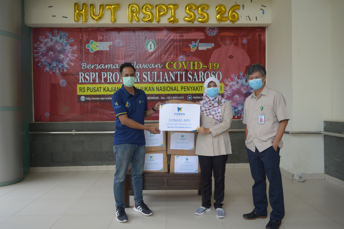 penyerahan Donasi APD ke RSPI Sulianti Saroso