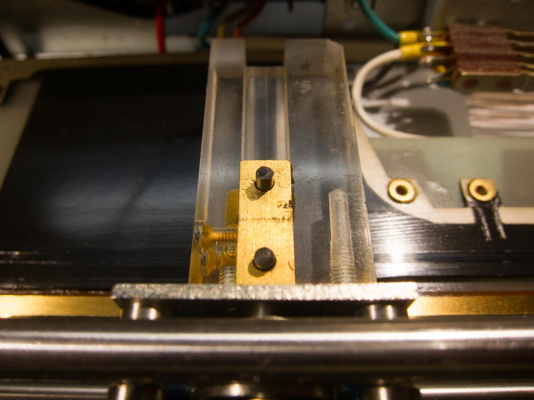 [Bild: Elektronik-20210101-013.jpg]