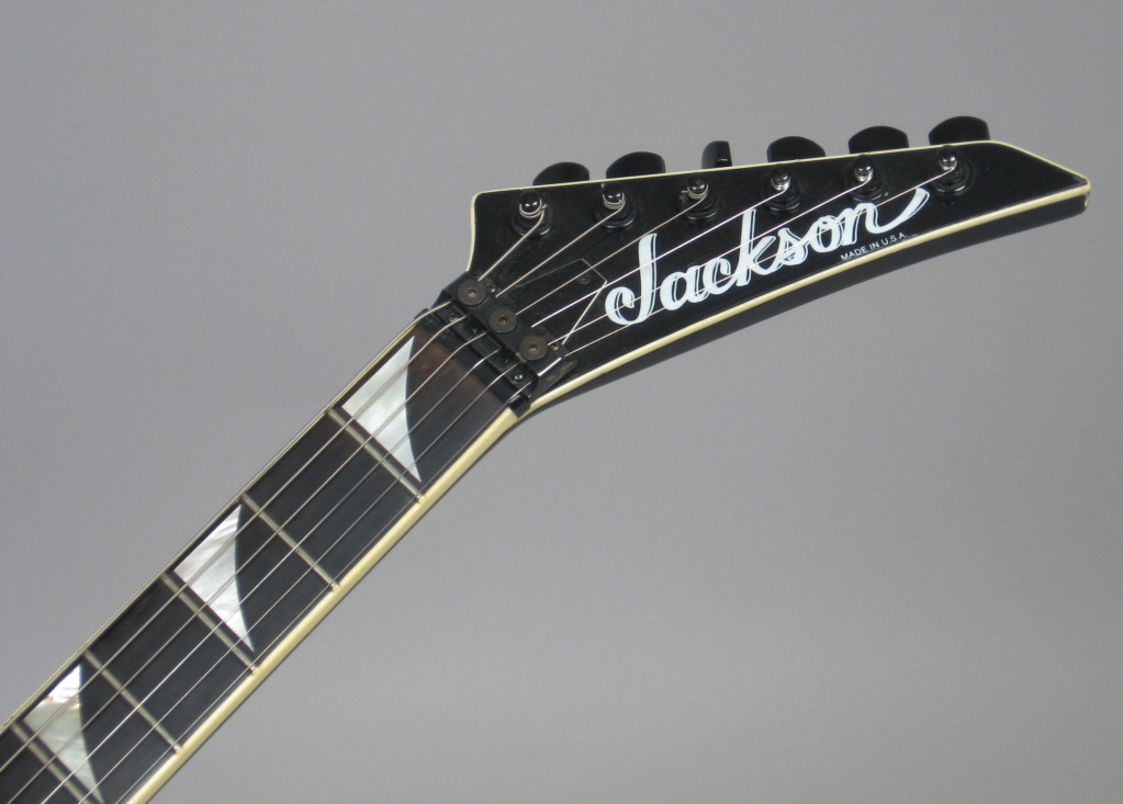 1985JacksonRandyRhoadsGraphicGuitar048