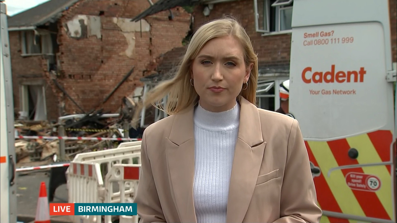 ITV Lunchtime News_20220627_13301355.ts_snapshot_04.41.026