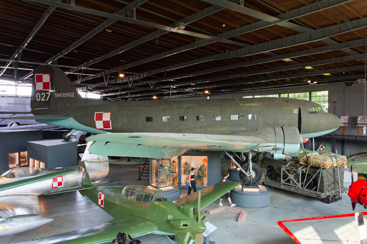 2023_08_22_Krakow_1138_DLRED