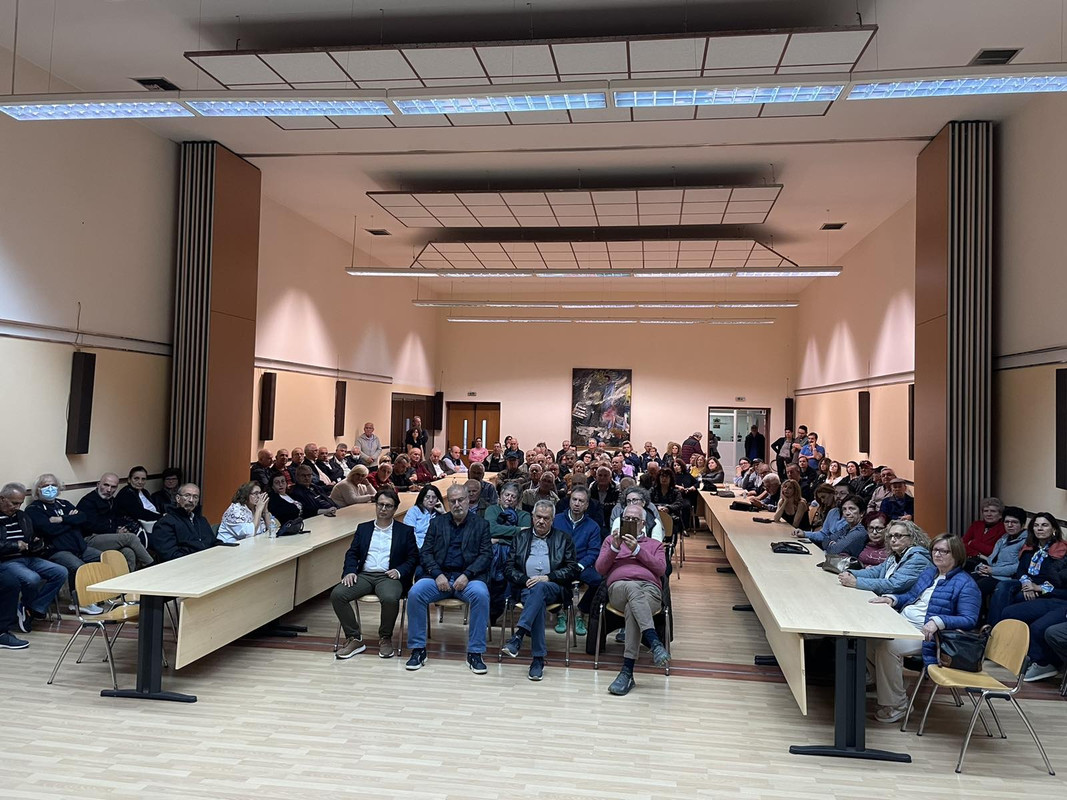 ΑΝΟΙΧΤΗ ΠΟΛΙΤΙΚΗ ΕΚΔΗΛΩΣΗ ΣΤΑ ΓΙΑΝΝΙΤΣΑ ΤΗΣ ΝΕΑΣ ΑΡΙΣΤΕΡΑΣ